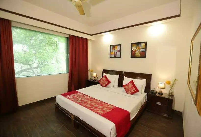 Picasso Residency Hotel In Naraina Vihar Delhi
