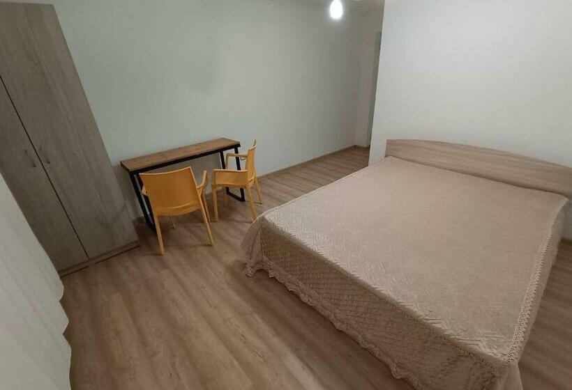 هاستل Ohana Boutique