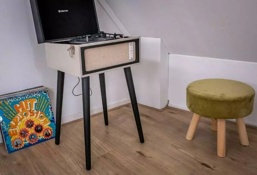 Aamiaismajoitus (B&B) Monroe’s Stay