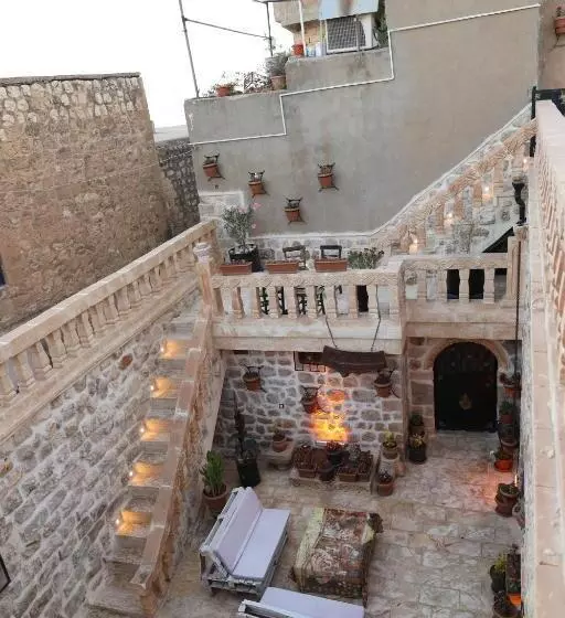 Beyt Nahrayn Konak