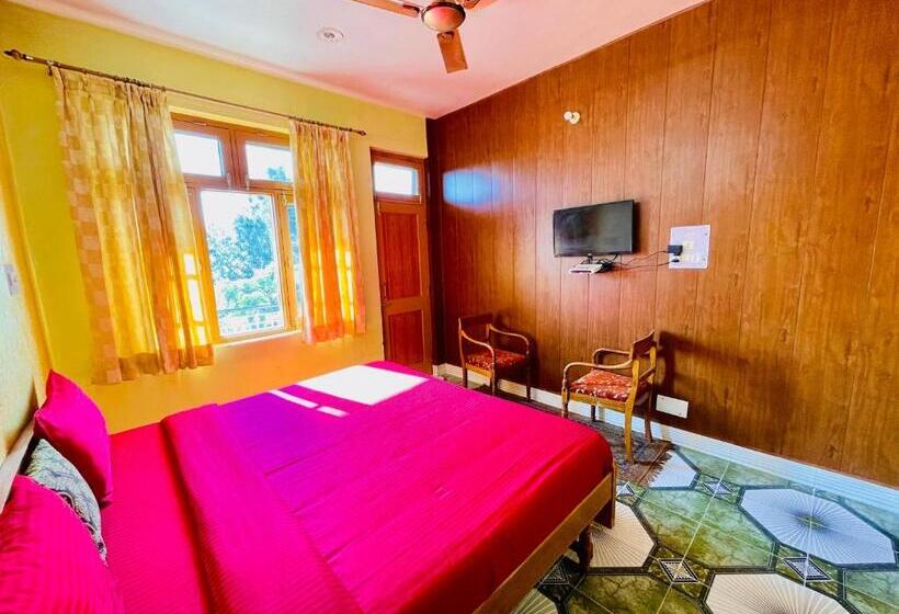 Hotel Grand View Lodge And Restaurant Dharamshala