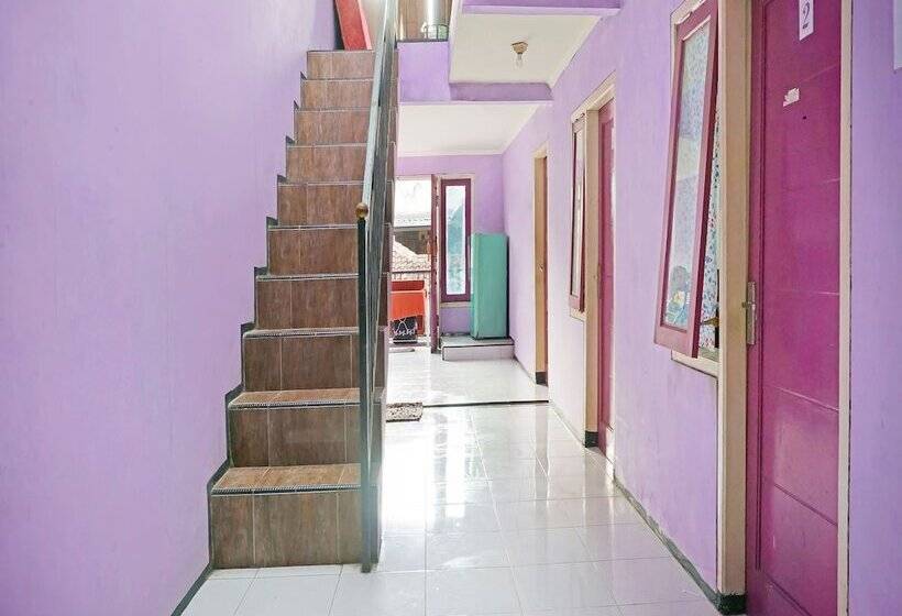 Hotel Spot On 91401 Almeera