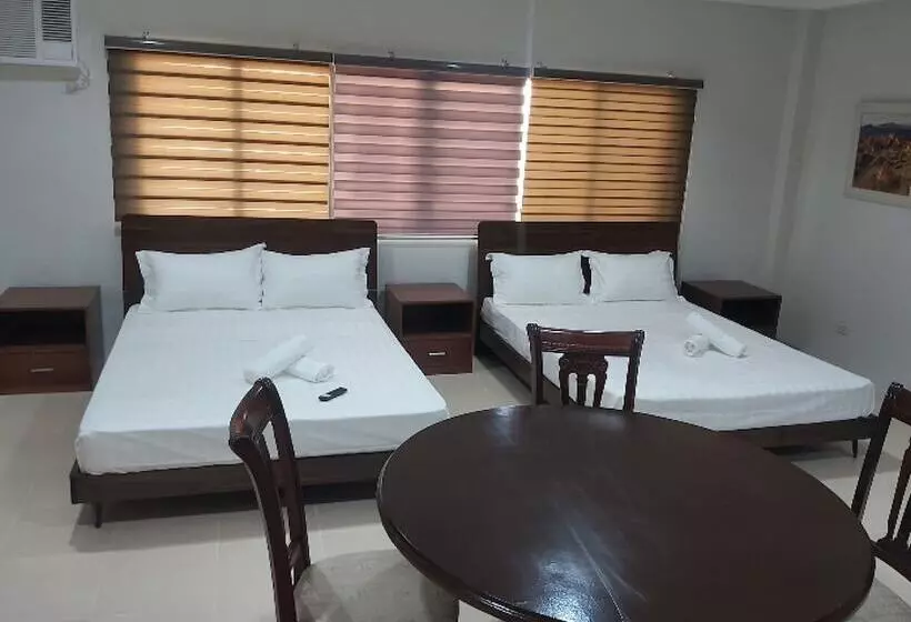Hotelli Oyo 885 Gerlins Lodge Two