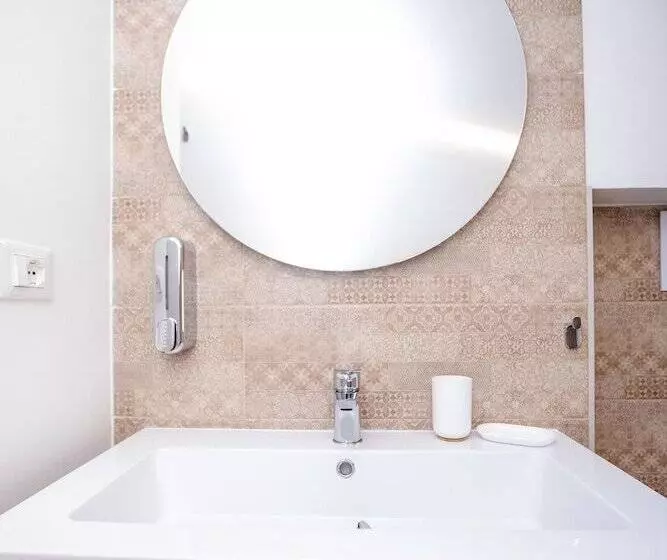 Majatalo Homidoo Bellavita Superior Room