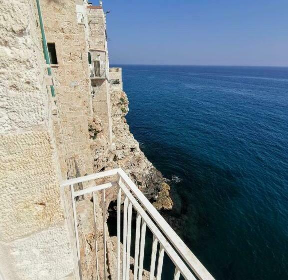 پانسیون Mareluna