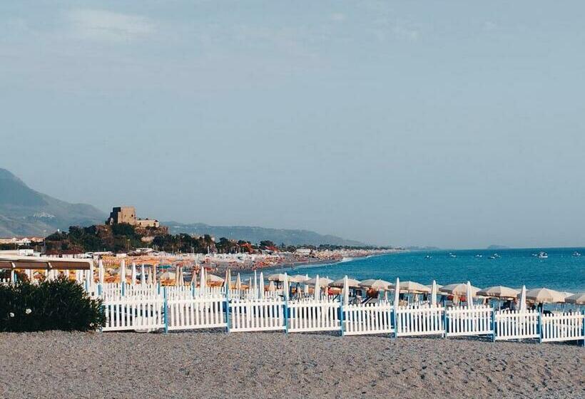 住宿加早餐  Dimora Degli Enotri