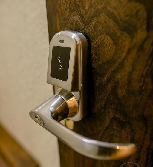 ホテル Isondu Suites & Breakfast