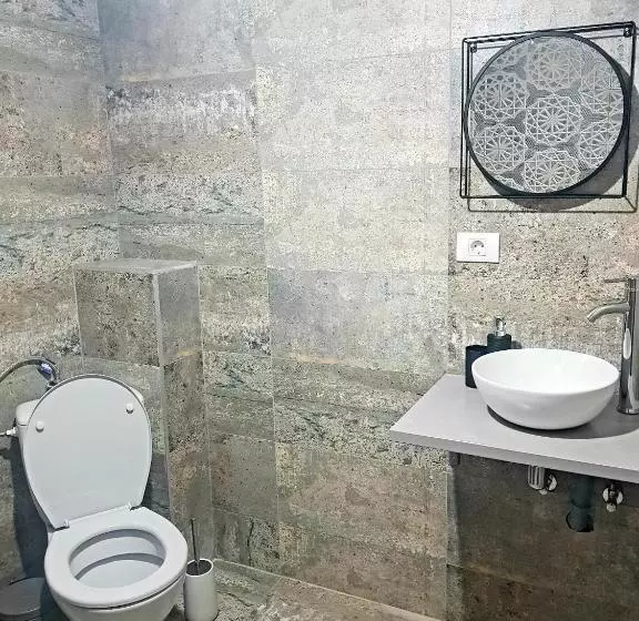 Majatalo Ena Eni Boutique Villa