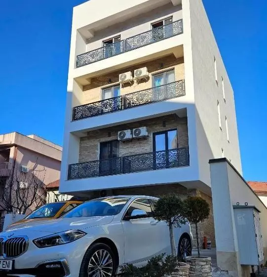 Majatalo Ena Eni Boutique Villa