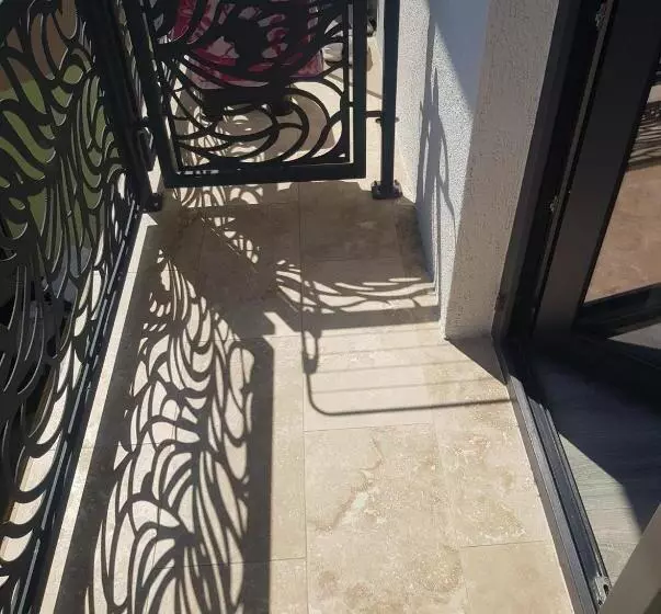 Majatalo Ena Eni Boutique Villa