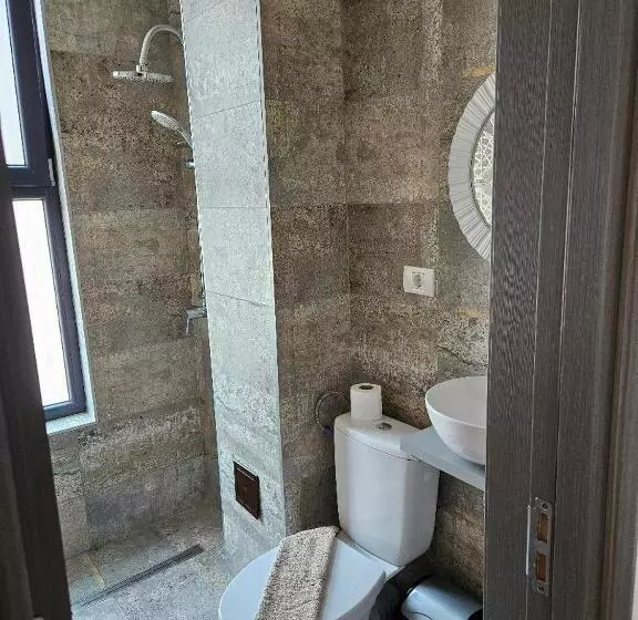 Majatalo Ena Eni Boutique Villa