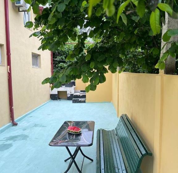 پانسیون Guest House   Green Space