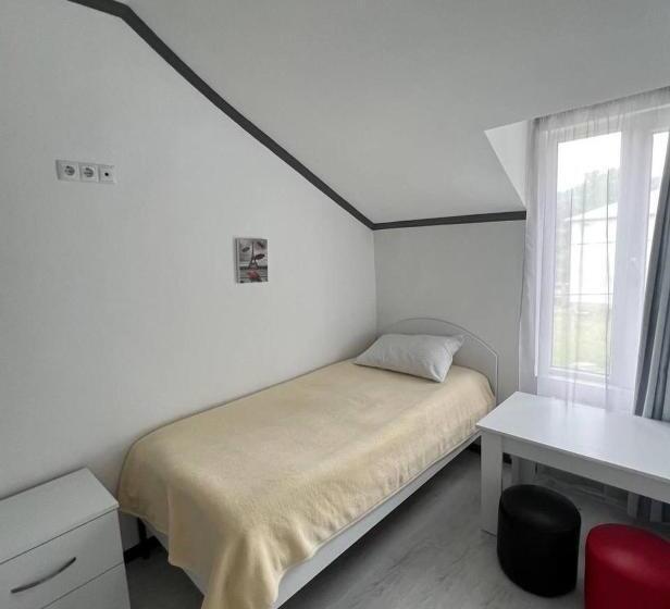 پانسیون Guest House   Green Space