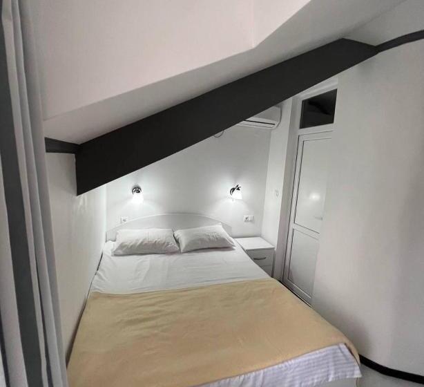 پانسیون Guest House   Green Space