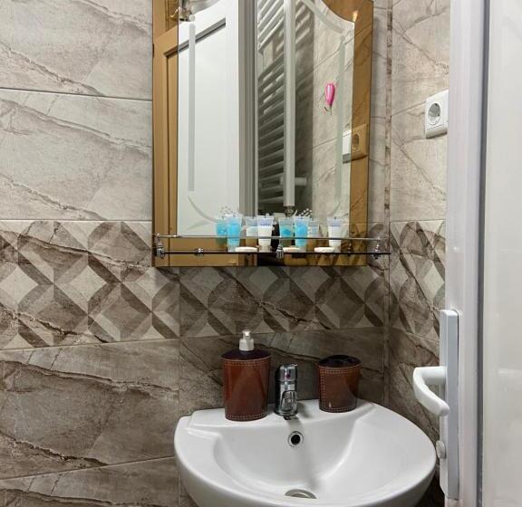 پانسیون Guest House   Green Space