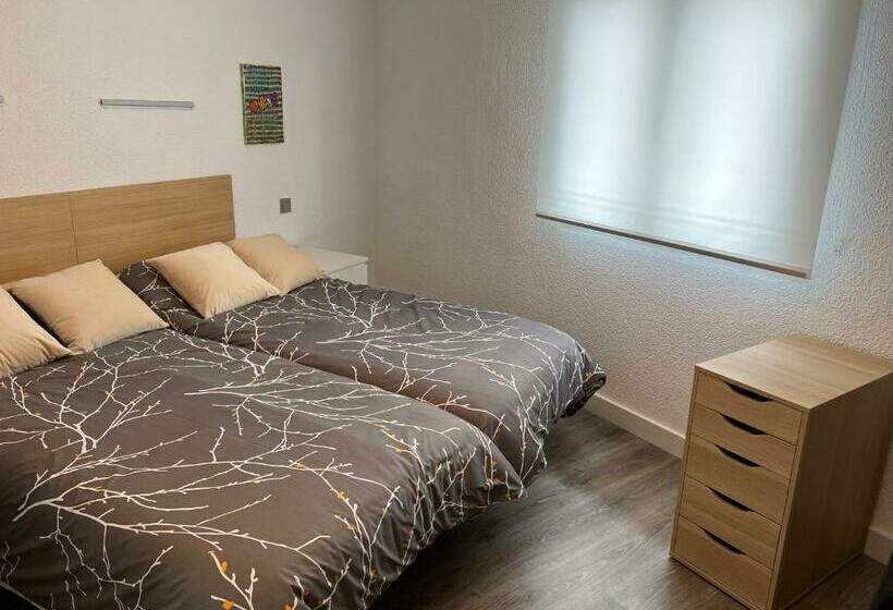 Пансион Habitacion Doble Con Baño Compartido En Pozuelo Dentro De Casa Tipo Boutique