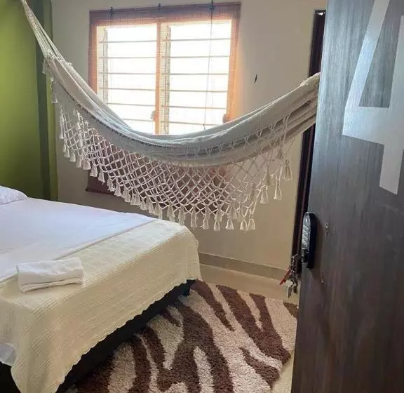 Retkeilymaja Alojamiento Bambuu