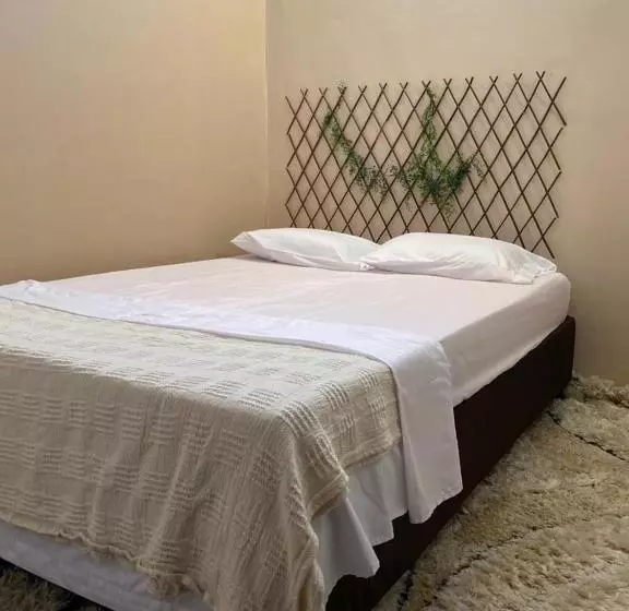 Retkeilymaja Alojamiento Bambuu