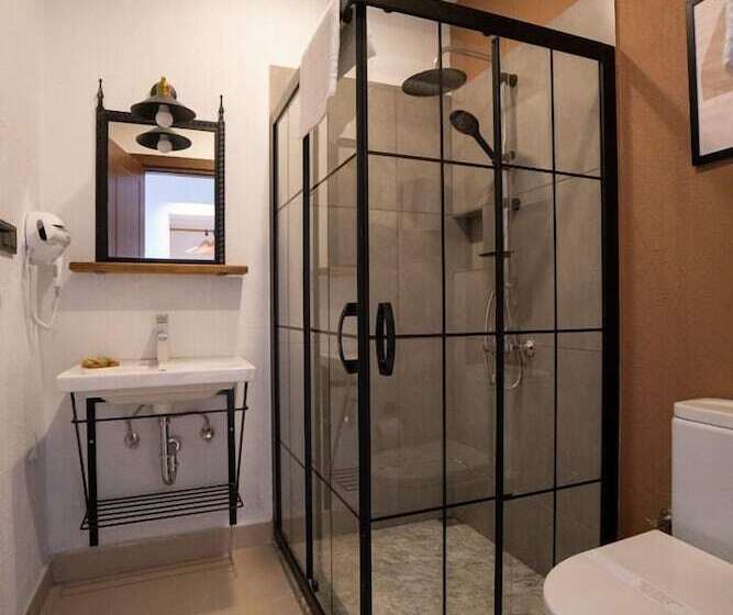 مبيت وإفطار Ajlan Oia