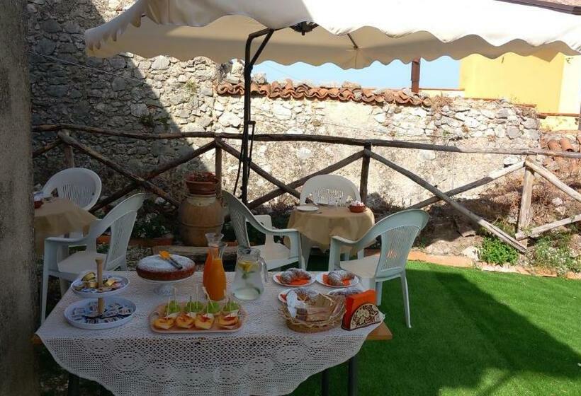 B&b Diamante And Home Restaurant