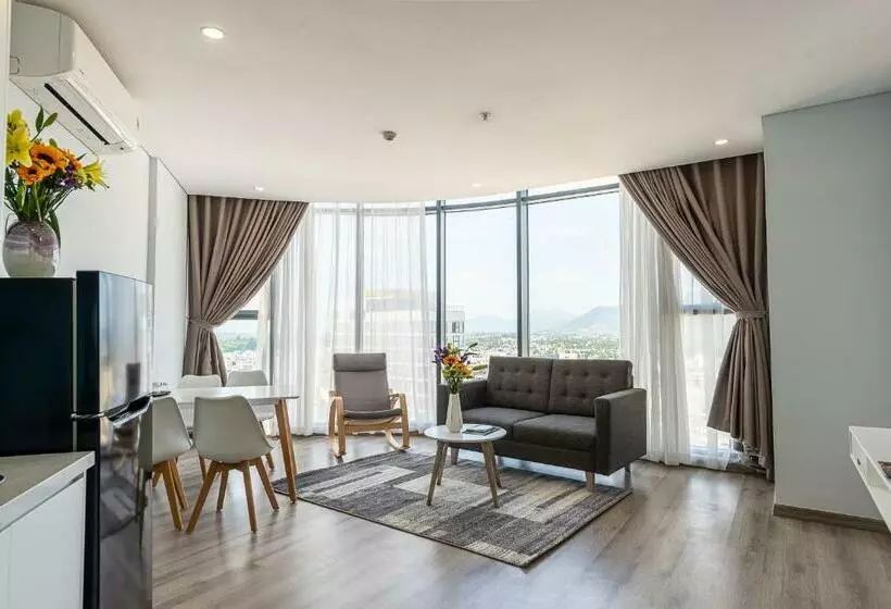 هتل Marina Suites Apartment