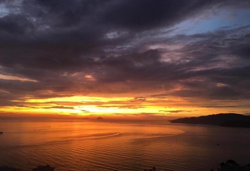 هتل Marina Suites Apartment