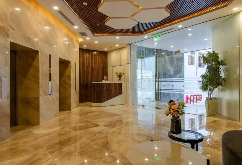هتل Marina Suites Apartment
