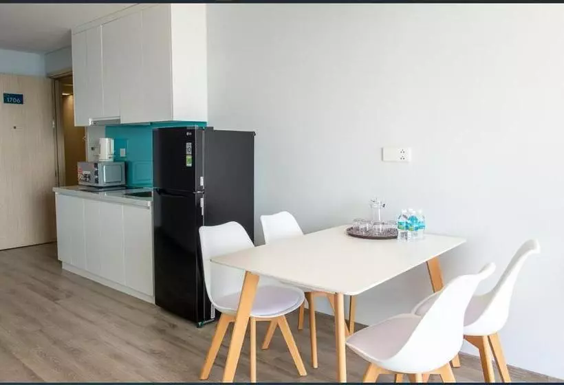 هتل Marina Suites Apartment