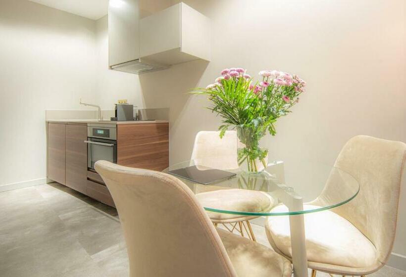 צימר Art Apartment Newly Build 7min From Rotterdam Cs App1