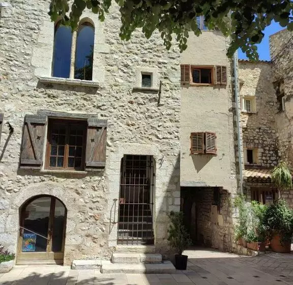 Aamiaismajoitus (B&B) Chambre D Hôtes Les Tomettes