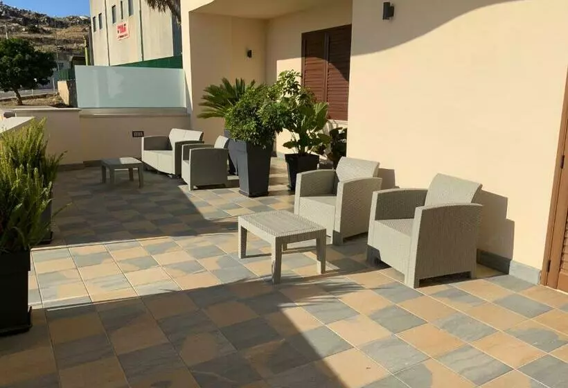 ベッドアンドブレックファースト Oasi Nel Deserto