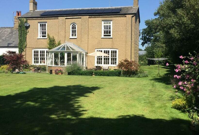 住宿加早餐 The Oaks