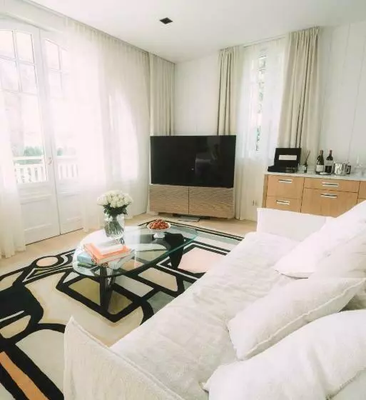 Hotelli Hôtel Hemen