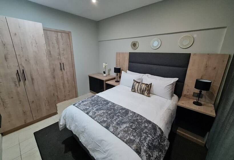 בית מלון כפרי Luxe On Ridge Boutique