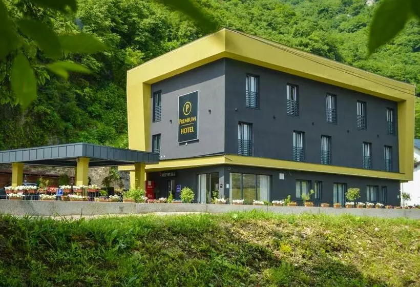 هتل Premium