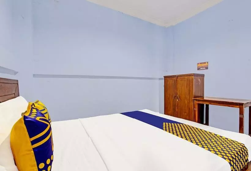 Spot On 91356 Hotel Mustika 2 Syariahnearalun Alun Blora