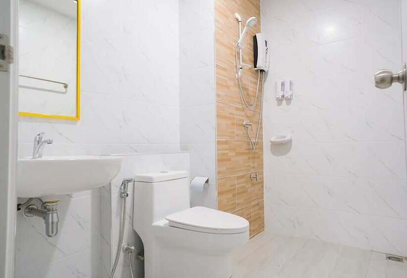 בית מלון כפרי Sritrang Residence