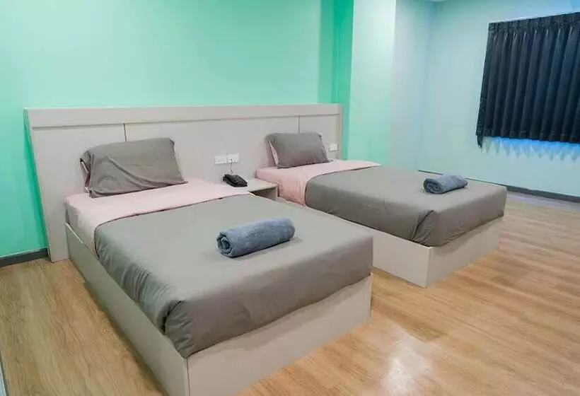 Hotelli Sritrang Residence