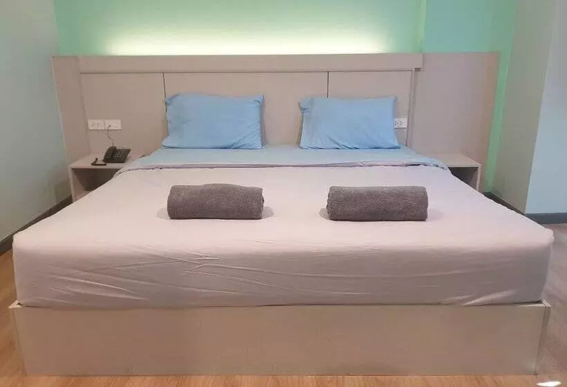 Hotelli Sritrang Residence