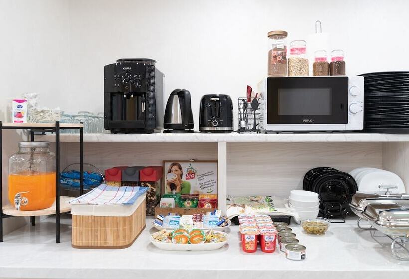 Ornament Hotel And Apartments