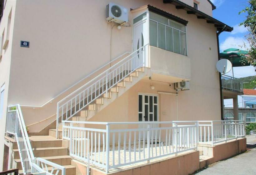 펜션 Apartments Casablanca