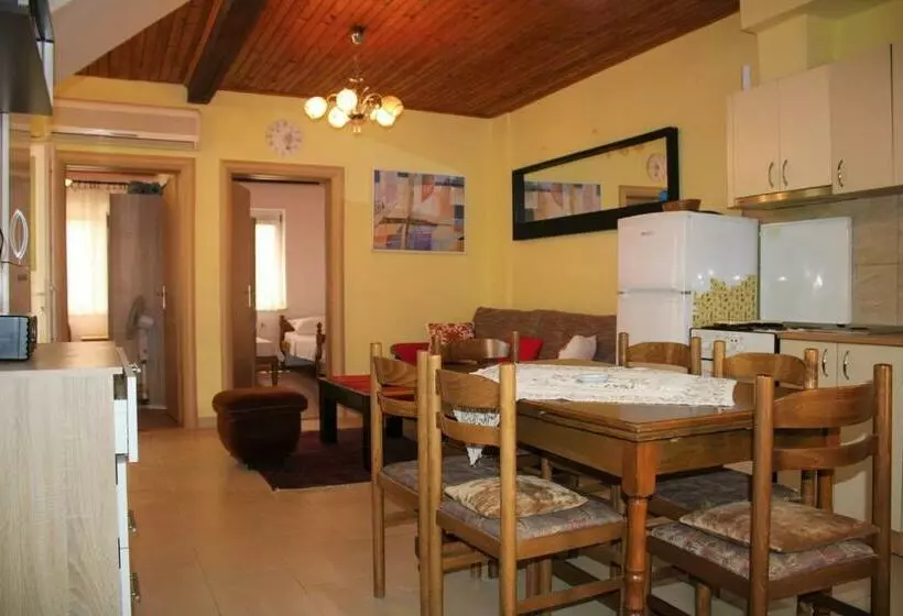 پانسیون Apartments Casablanca