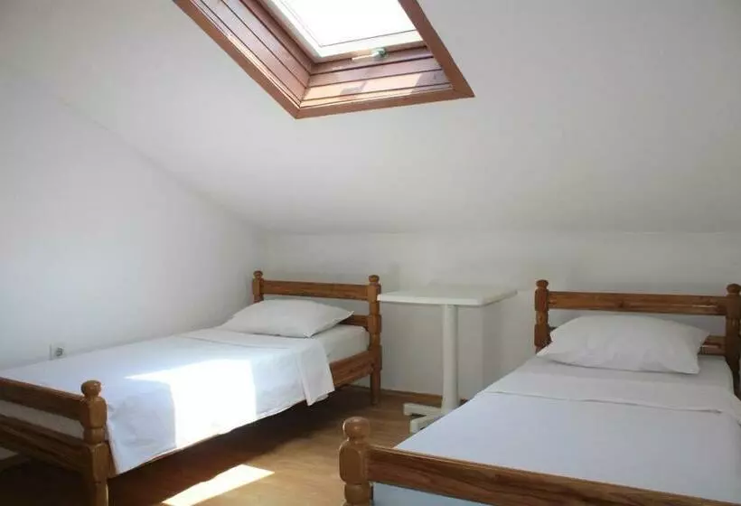 پانسیون Apartments Casablanca