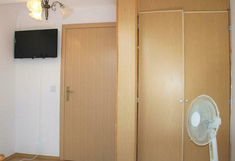 펜션 Apartments Casablanca