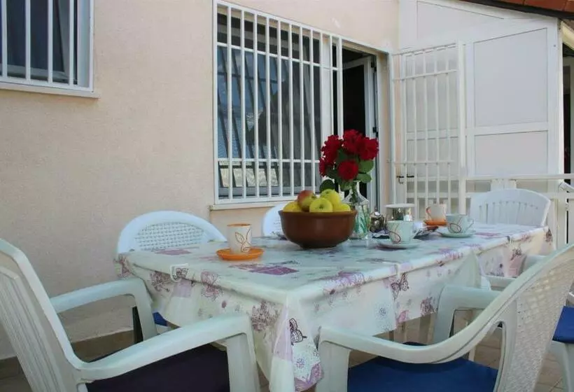 پانسیون Apartments Casablanca
