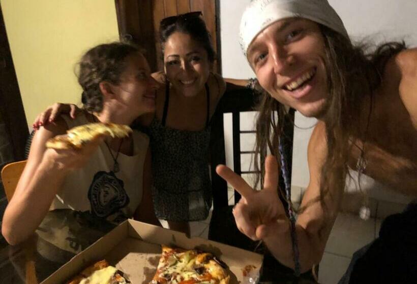 پانسیون Aylluwasihostel