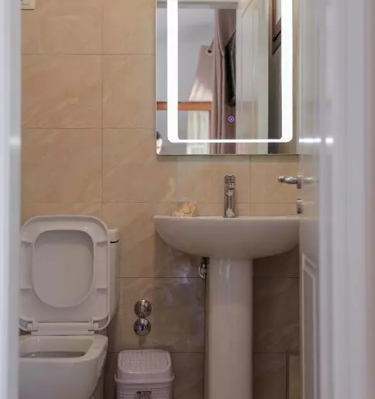 çuçi B&b