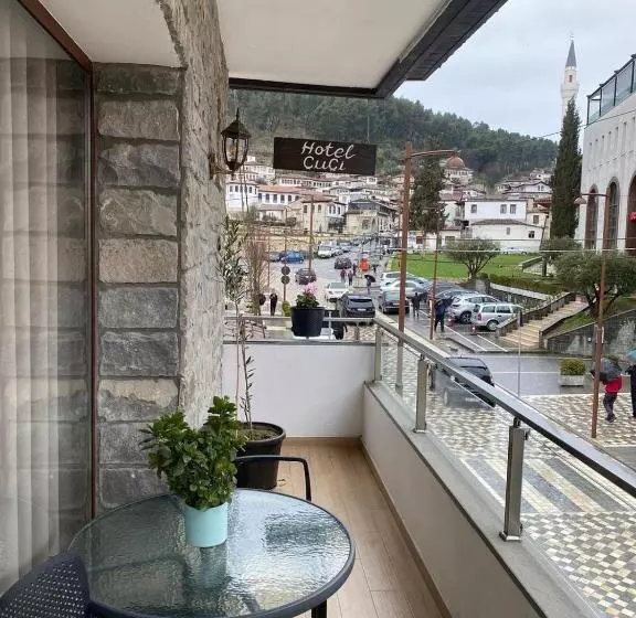 çuçi B&b