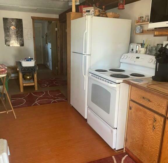 مبيت وإفطار Jade Fever Mine Camp