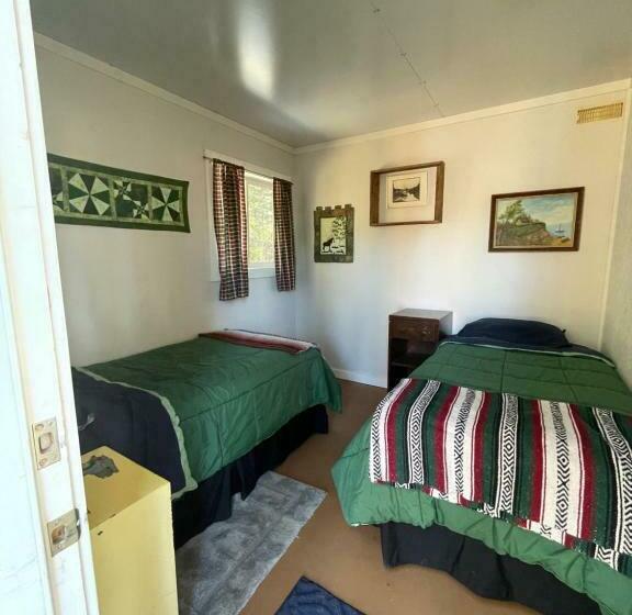 مبيت وإفطار Jade Fever Mine Camp